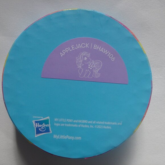 ERSTWILDER X MY LITTLE PONY APPLEJACK BROOCH NIB NWT - Picture 8 of 9